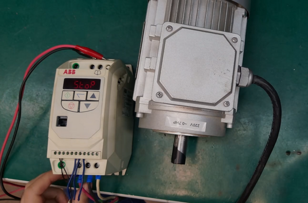 ABB ACS880 VFD Drive Fault Code Troubleshooting Guide | Flexa Systems