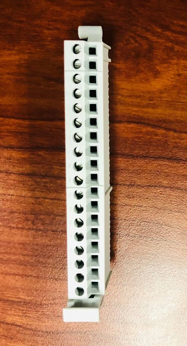 ALLEN BRADLEY 5069-RTB18-SCREW - PLC | Flexa Systems