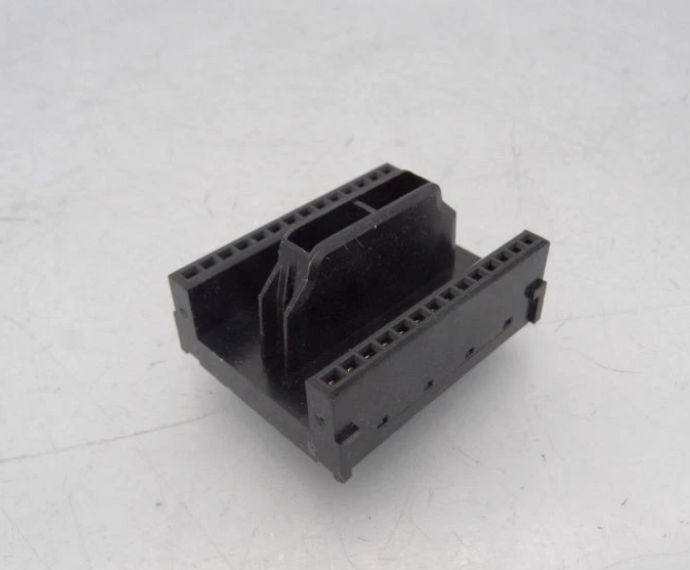 Siemens 6ES7390-0AA00-0AA0